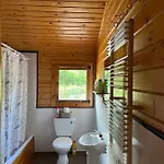Red Squirrel Chalet *